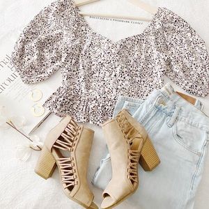 Floral Puff Sleeve Crop Top